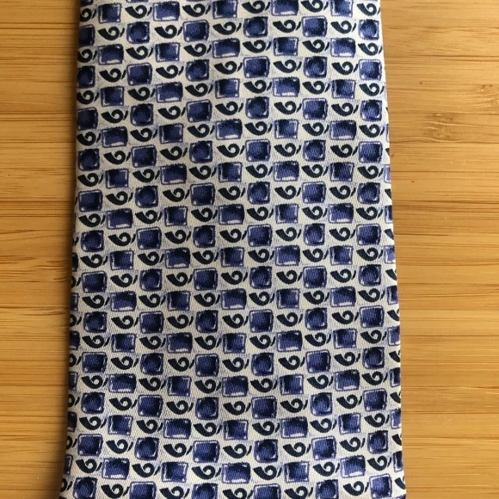 Dunhill stunning silk